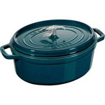 Litinový oválný hrnec Staub 5,5 ltr