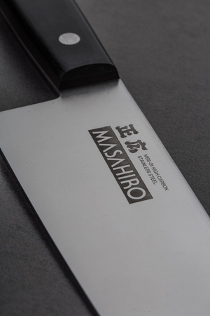 Nůž Masahiro MV-L Santoku 175 mm [14123]